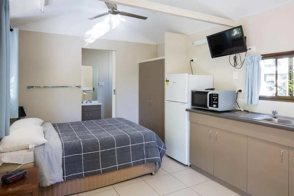 Cool Waters Holiday Park Cairns Hotel